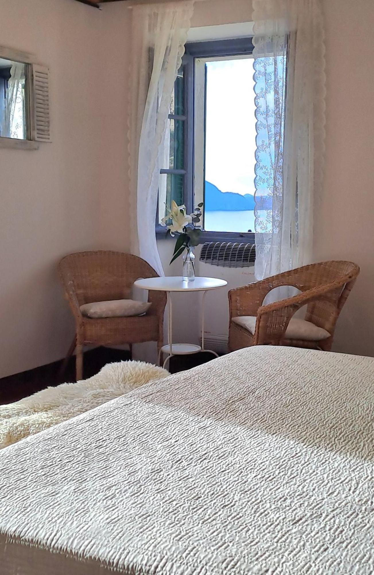 Residenza Le Camelie Apartment Oggebbio Exterior photo